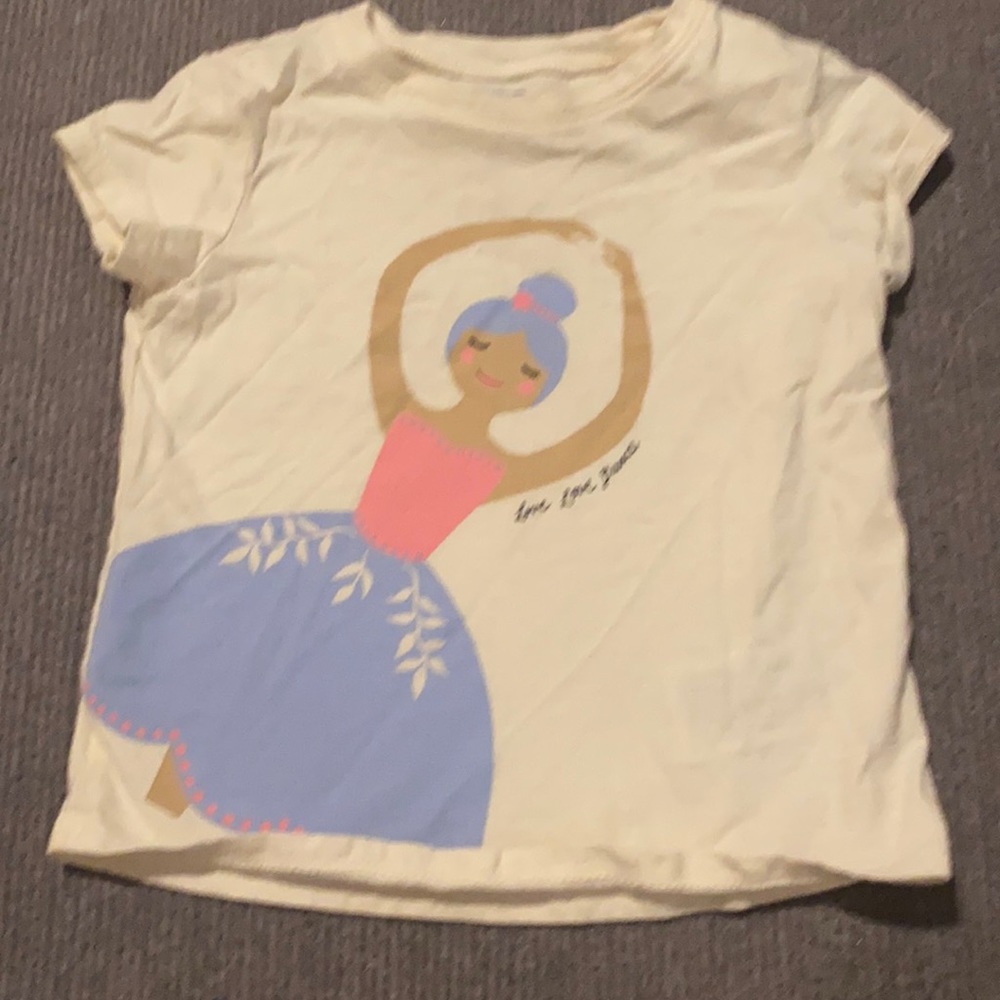 Old Navy. 2T. Cream.